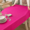 Tovaglia in TNT fucsia 140x240 cm Linea Superior per tavolate e catering