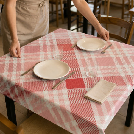 Tovaglie Carta Scozzese Rossa 100x100 cm 50 pz | Pietrangioli