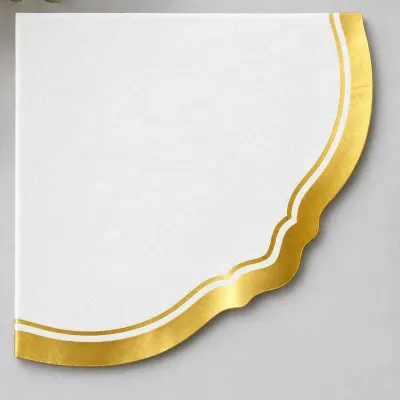 Tovaglioli di carta Bianco bordo Oro 33x33 cm - 16 pz