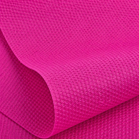 Tovaglia in TNT fucsia 140x240 cm Linea Superior per tavolate e catering
