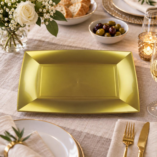 Piatti rettangolari riutilizzabili in polipropilene oro 34,5x23 cm - 3 pz