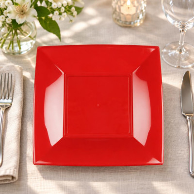 Piatti piani quadrati riutilizzabili in polipropilene rosso china 23 cm - 15 pz